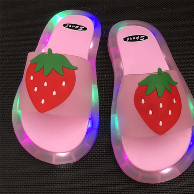 Chaussons Heureux LED Pour Enfants