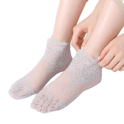 Chaussettes en dentelle à la mode pour dames