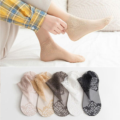 Chaussettes en dentelle à la mode pour dames